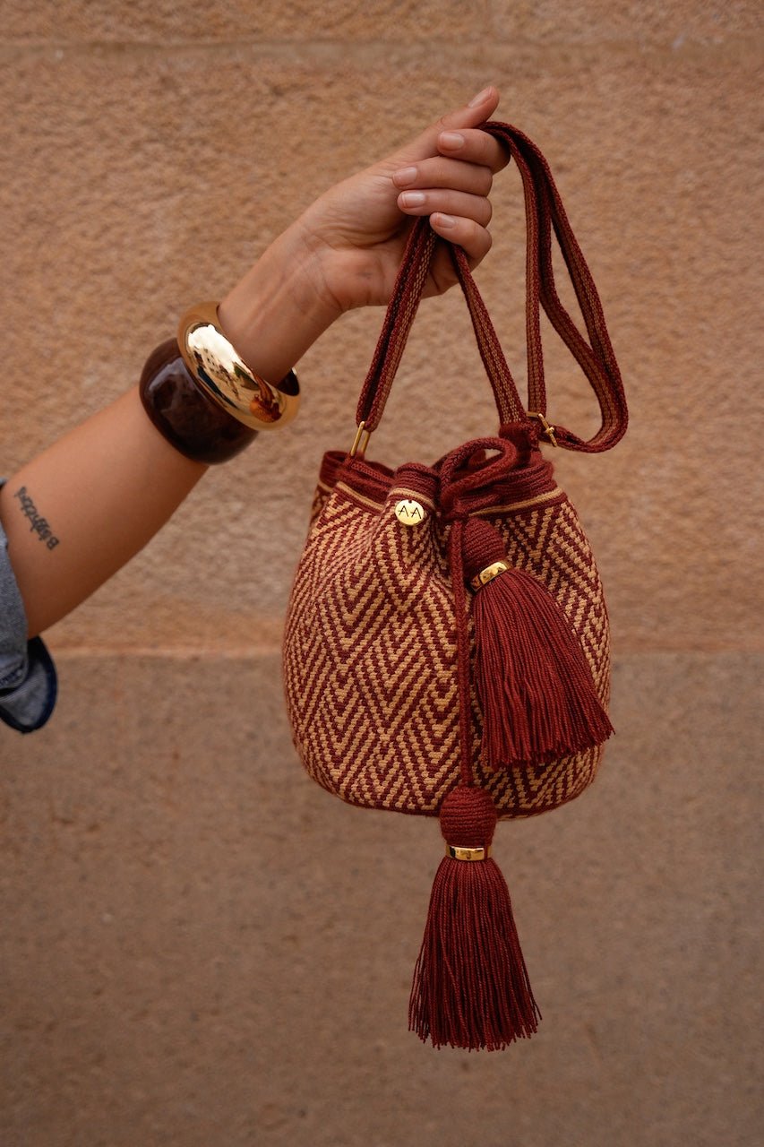 Escama · Petit · Terracotta & Sand