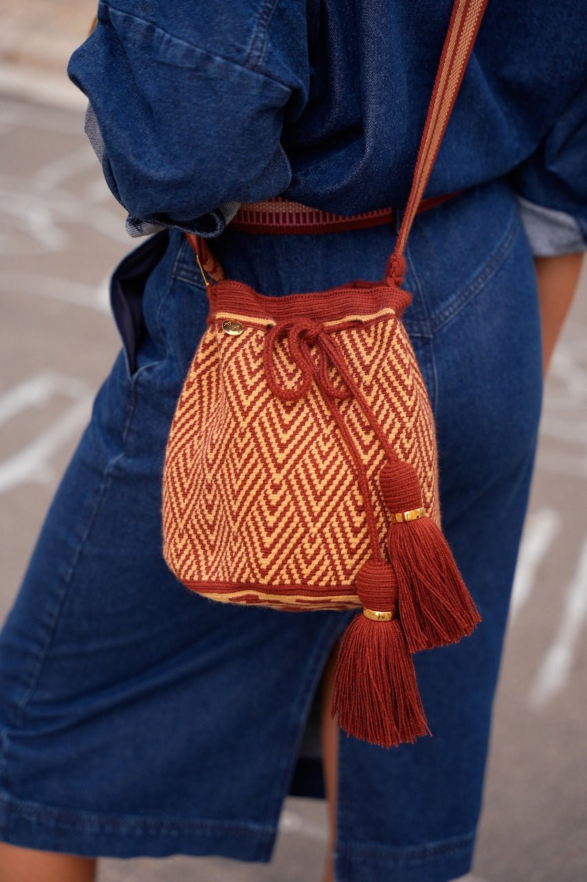 Escama · Grand · Terracotta & Sand