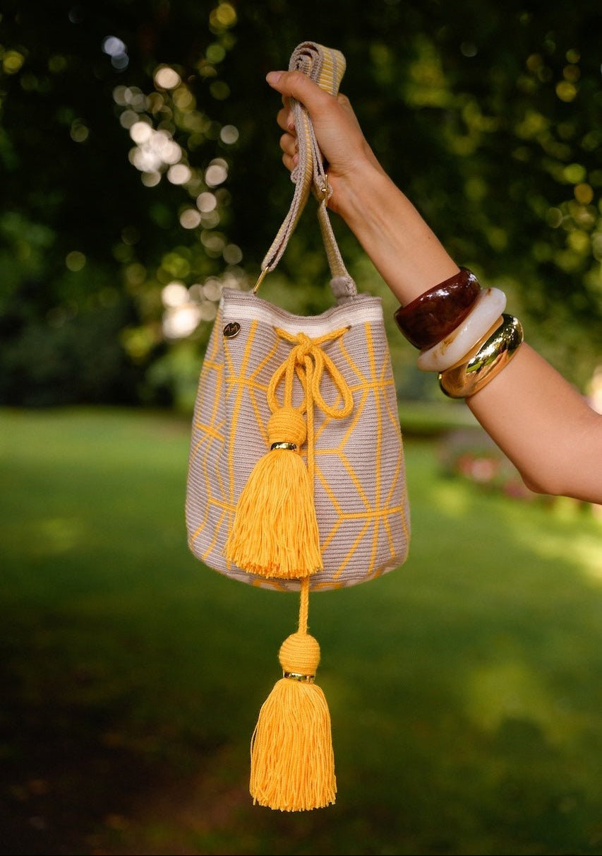 Flor · Large · Stone & Citrus Bucket Bag