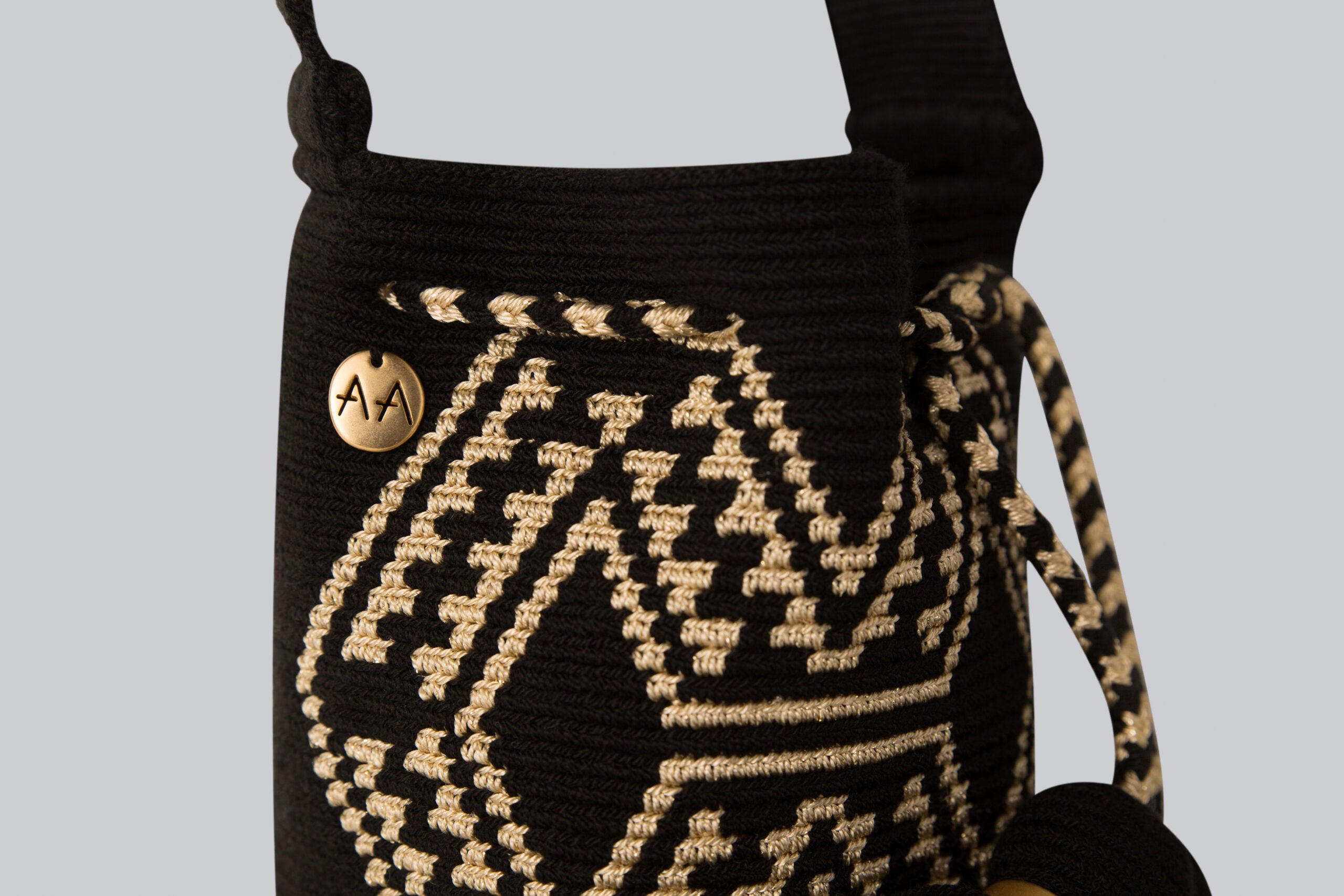 1-SBlackandWhiteSmallHandle(4)