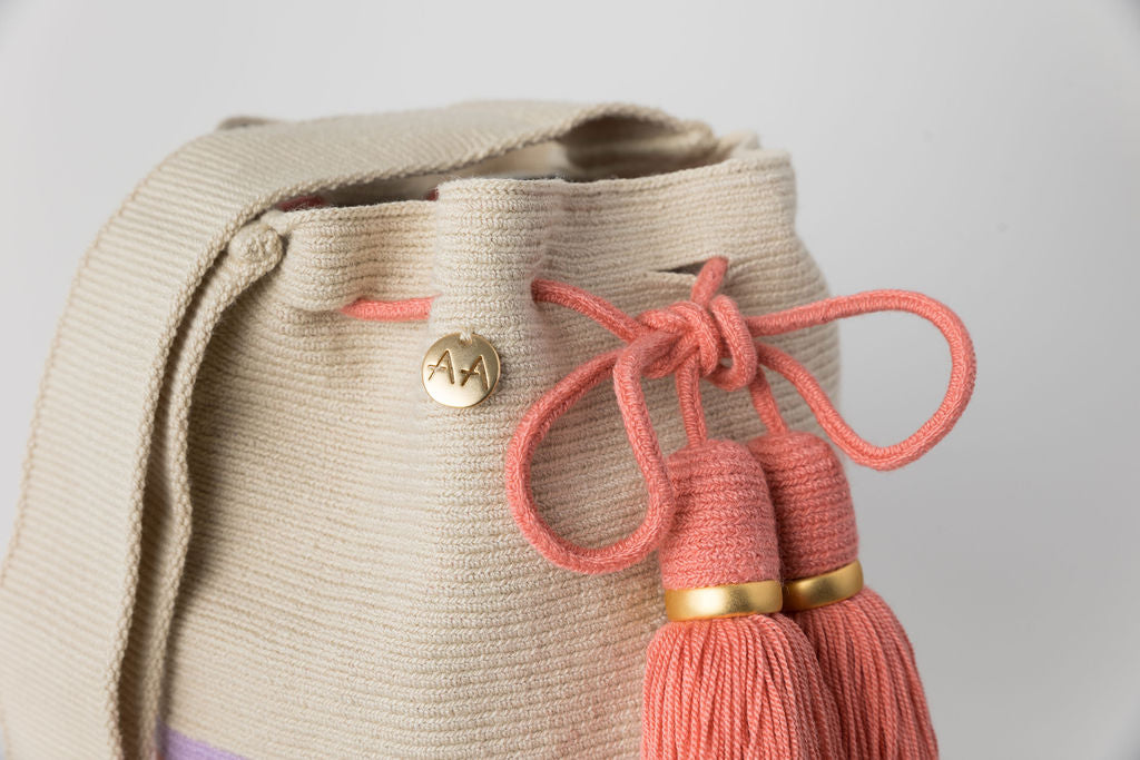 Ca9 canasto M detailslowres