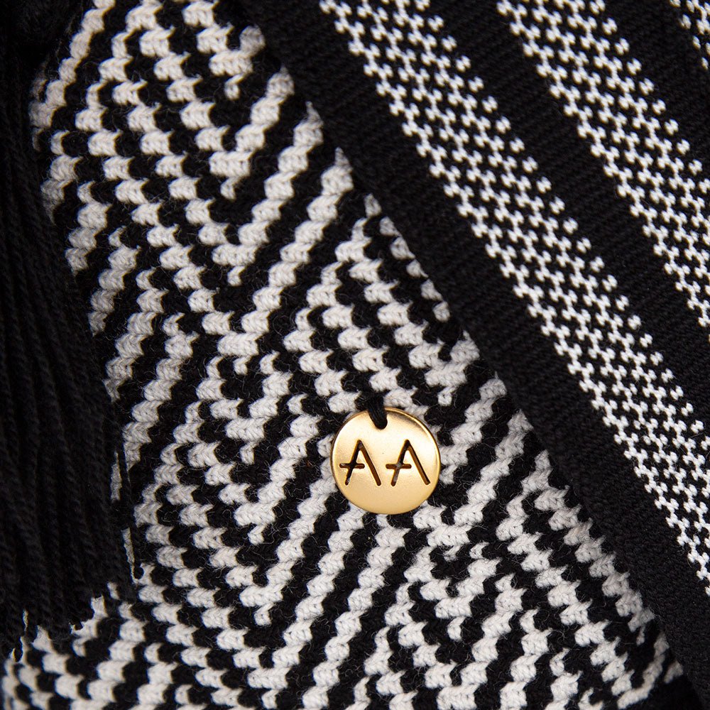 Medium Escama Bag - Black & White