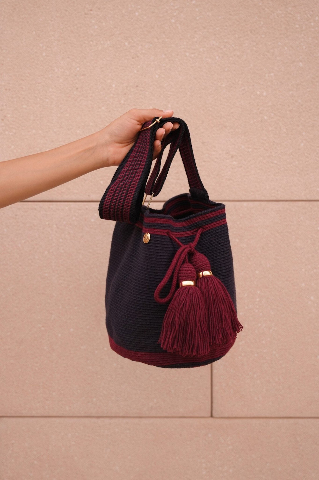 Medium Marina bag - Navy & Burgandy with Adjustable strap