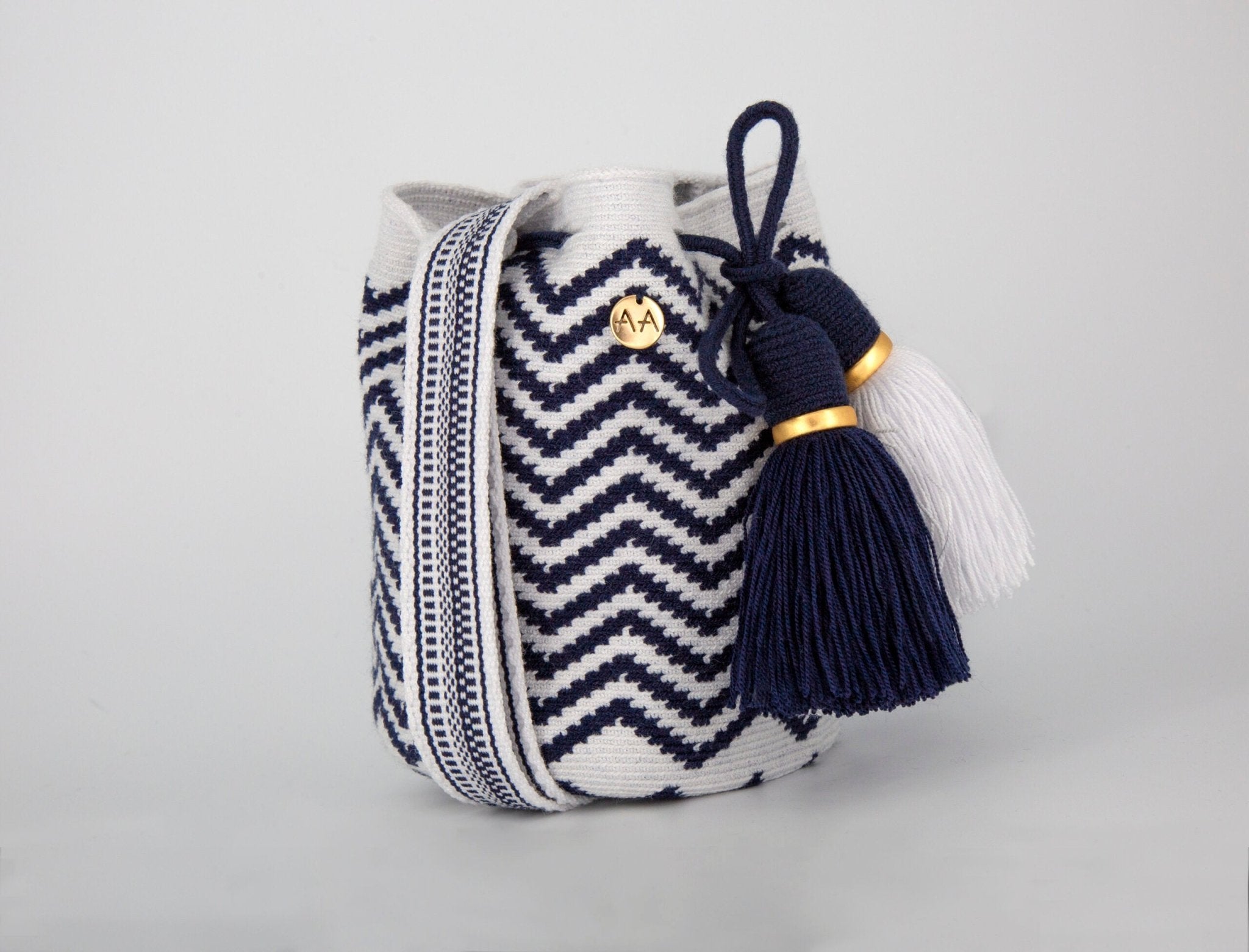 Olas Small Crossbody Bucket Bag in White/Navy