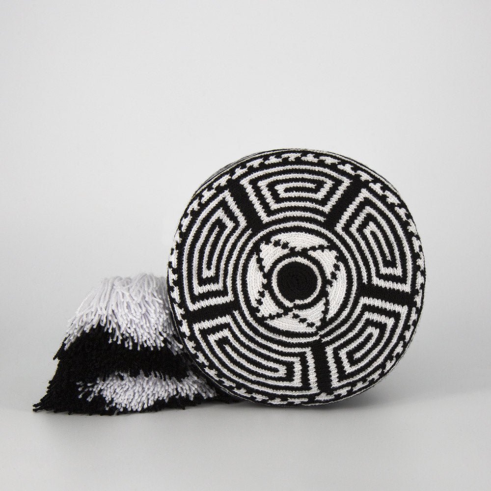 Olas Small crossbody bucket bag in Black/White