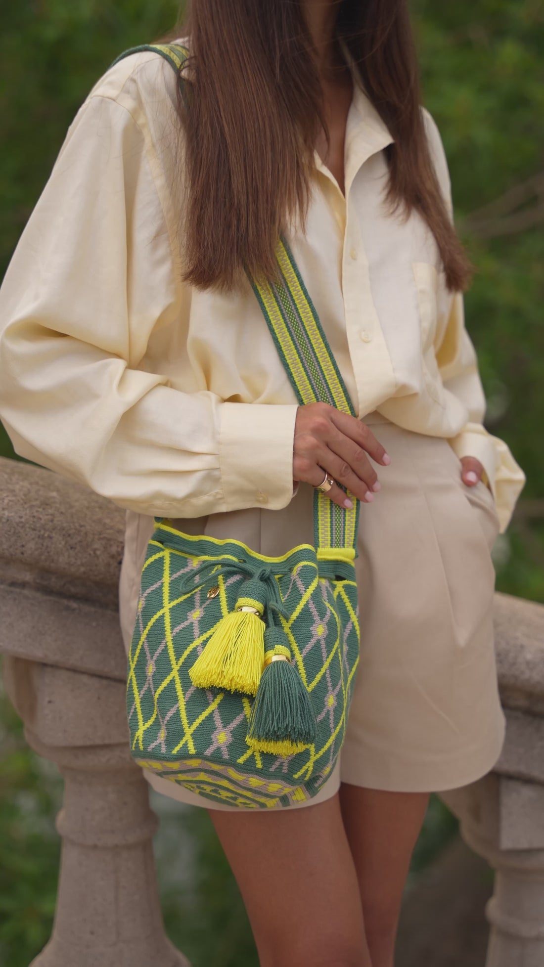 Bosque sac seau porté croisé grand modéle vert/citron/lin